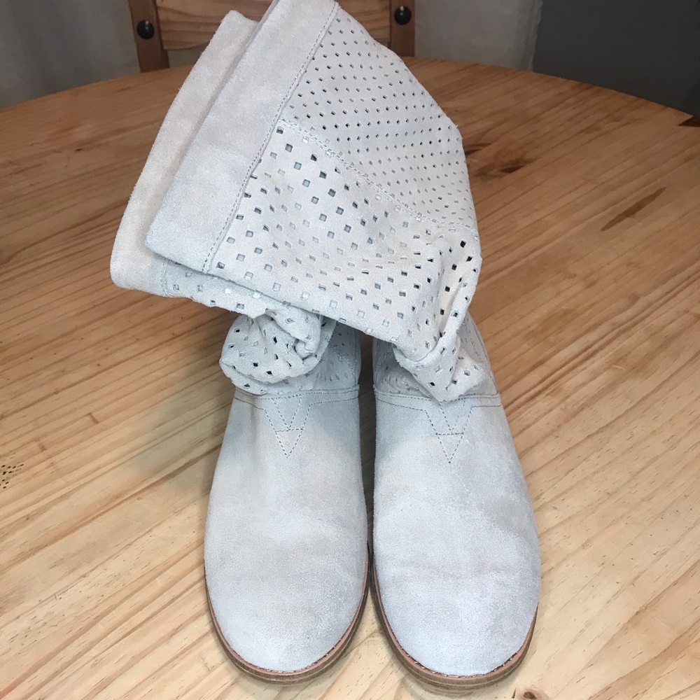 TOMS slouched boots - Picture 4 of 7